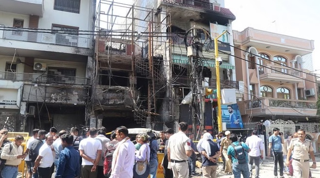 विवेक विहार बेबी केयर अग्निकांड – दिल्ली पुलिस के आरोप पत्र में हुए चौंकाने वाले बड़े खुलासे