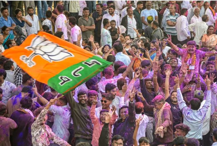 महाराष्ट्र निकाय चुनाव 2025: महायुति की सुनामी में ढहा विपक्ष; 288 में से 207 अध्यक्ष पदों पर कब्ज़ा