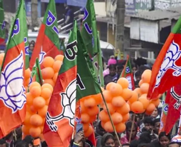 नंदीग्राम में भाजपा की ‘क्लीन स्वीप’: सुवेंदु अधिकारी का किला बरकरार