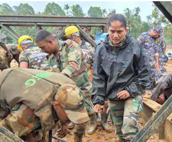 Image of Lt Col Sita Ashok Shelke leading rescue operation