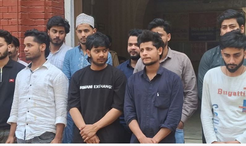 काशी गंगा इफ्तार विवाद