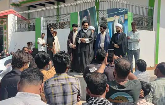 Jaunpur protest Khamenei death