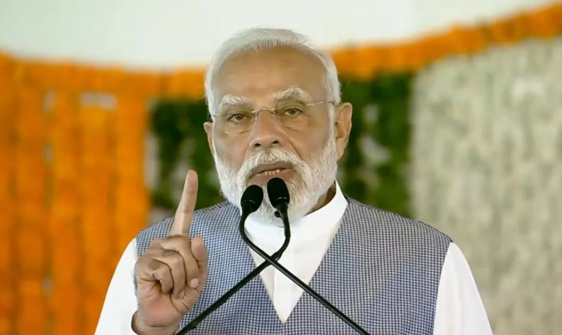 पीएम मोदी का ऐतिहासिक रिकॉर्ड