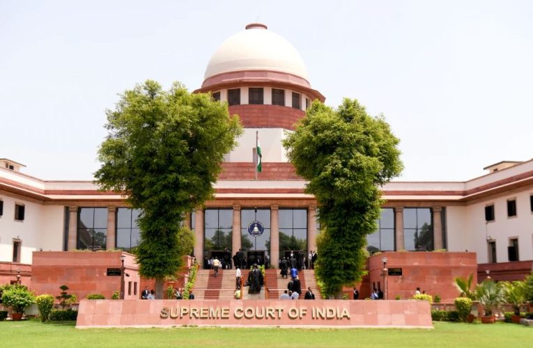 सुप्रीम कोर्ट का बड़ा फैसला: धर्म परिवर्तन पर छिनेगा SC का दर्जा