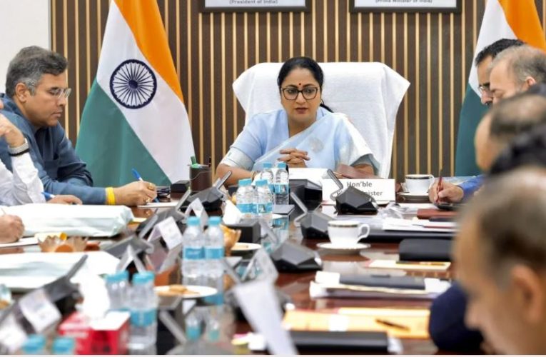 PM की अपील का असर : दिल्ली में 2 दिन WFH